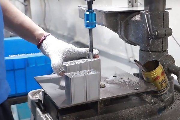C MATIC CONTROL LLP Mumbai Manufacturing Facility - Turnkey Pneumatic and Hydraulic Assembly & FAT Commissioning